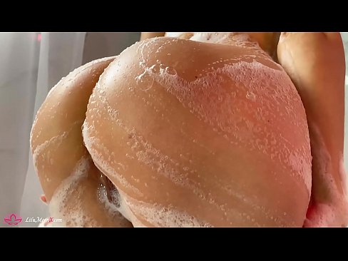 ❤️ Brunette dushda kuchli orgazm uchun vibrator bilan mushukni onanizm qiladi ❤️ Anal videoda pornoda uz.hentaidude.ru